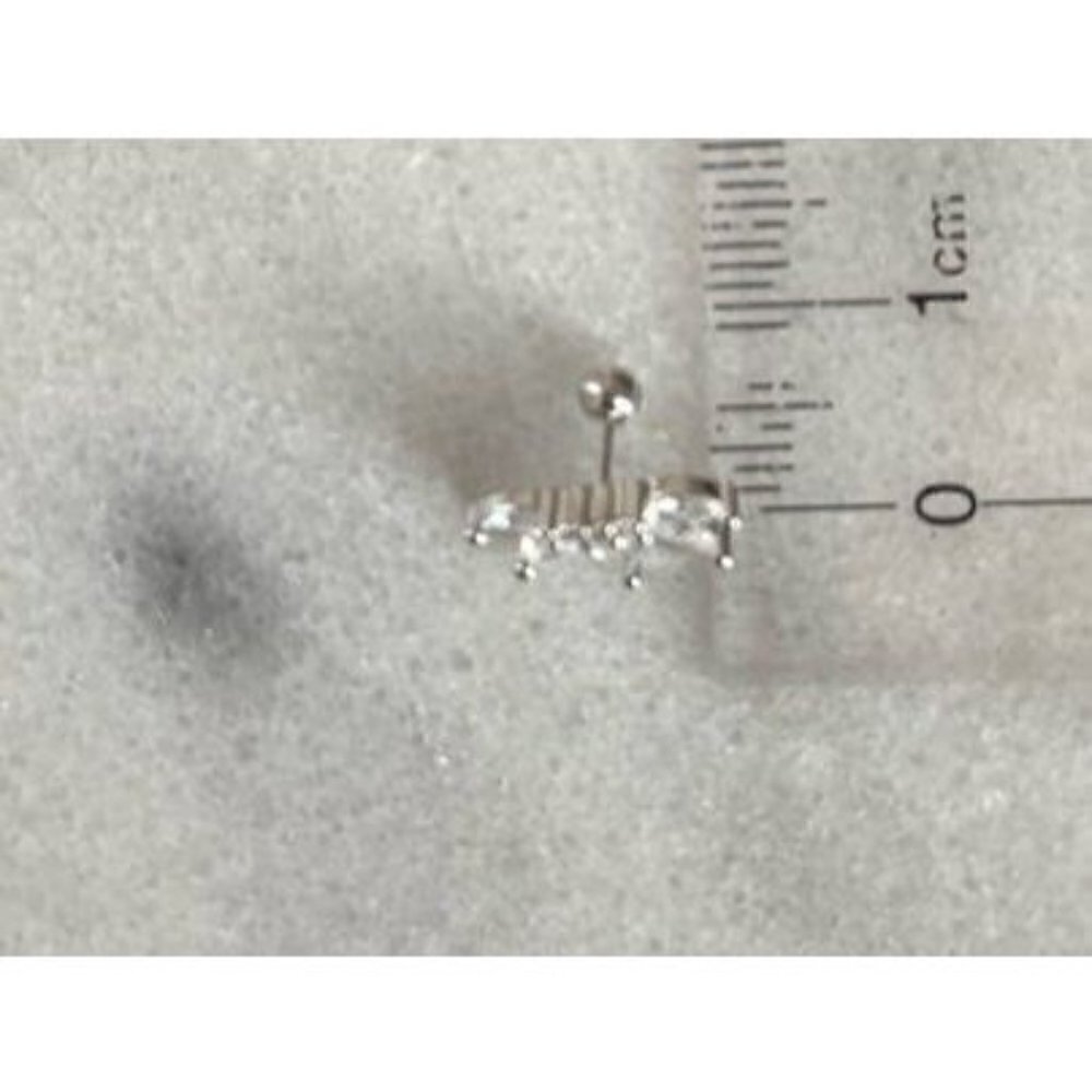 Sterling Silver Large Crystal Flower Cartilage Earring Brand New - Picture 3 of 4